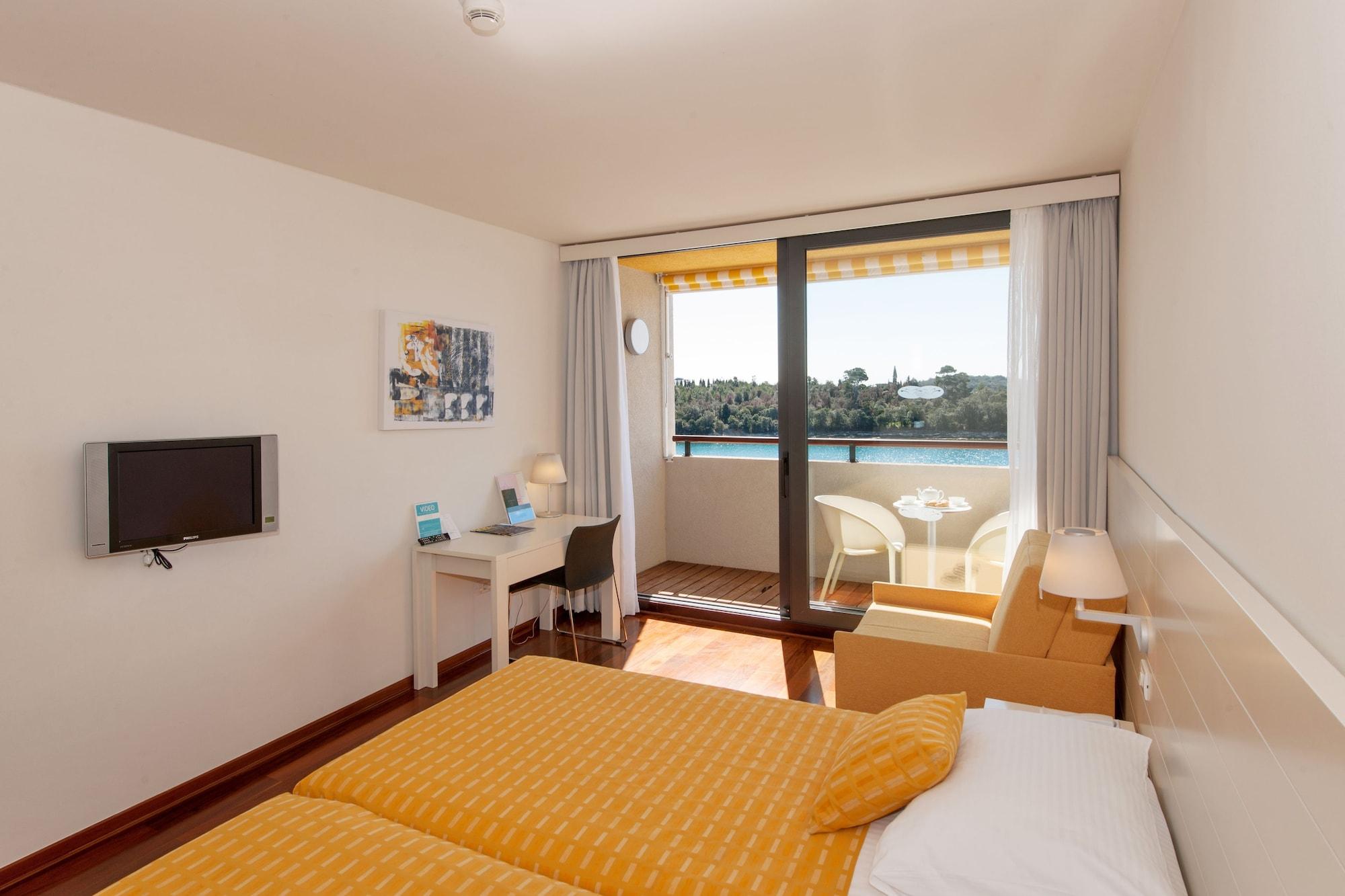 Maistra Select Island Hotel Istra Rovinj Exterior photo